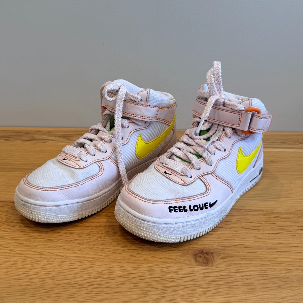 Nike Air Force 1 Mid ‘07 Feel Love